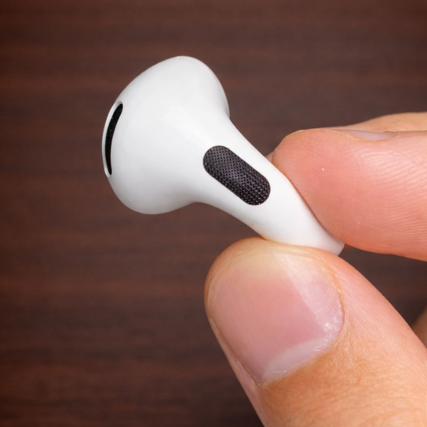 AirPods 4 ANC (Cancelación Activa de Ruido)